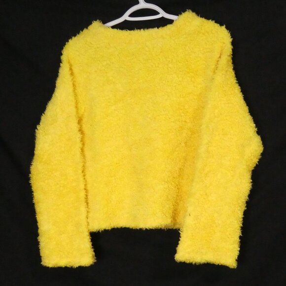 MOE | P2P 18.5 inches measured | Vintage Yellow Long Sleeve Teddy Sweater - Picture 3 of 16